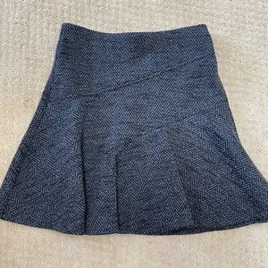 LOFT gray/black skater skirt size XS